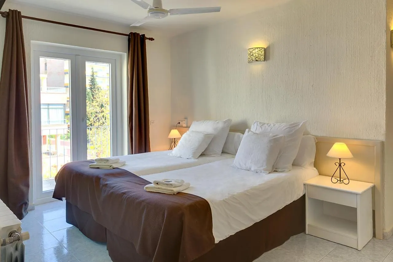 ** Penzion Hotel Celo Garden Peguera Španělsko