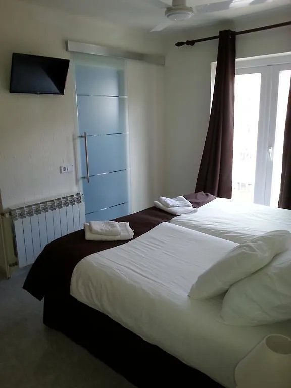 Celo Garden Hotel Peguera 2*,